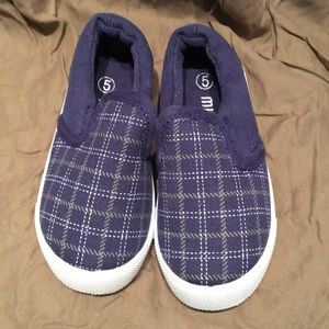 MINE slip on blue canvas toddler shoes